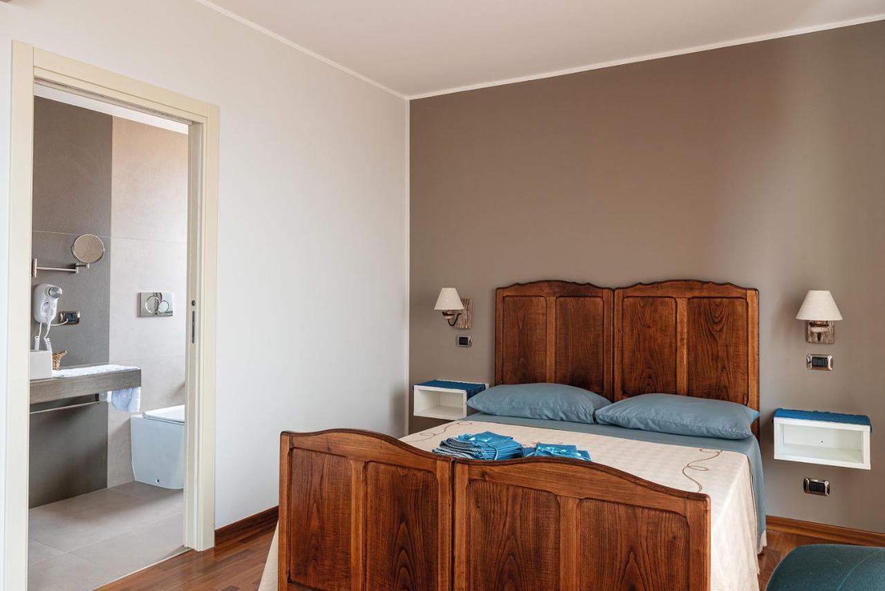 Torrevarata - Guest Rooms Santa Teresa Di Riva Exteriér fotografie