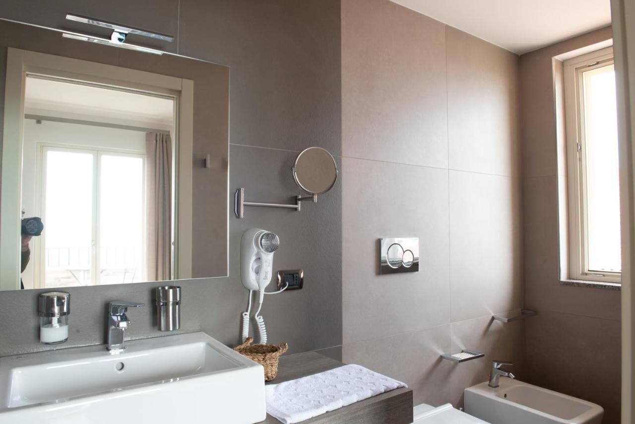 Torrevarata - Guest Rooms Santa Teresa Di Riva Exteriér fotografie